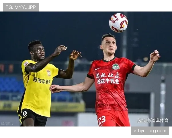 拉莫斯如何从边后卫转型为中卫核心：战术角色演变与能力适配分析